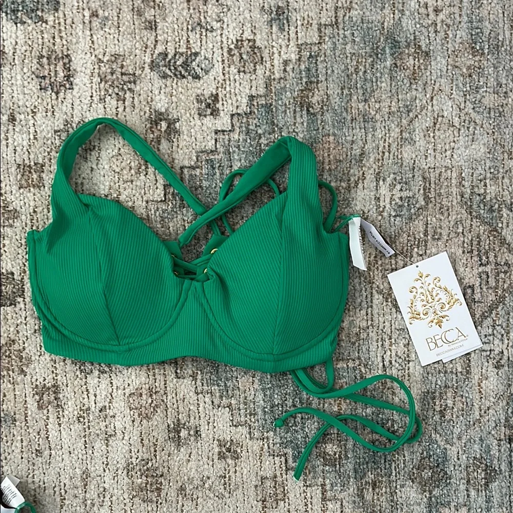 NWT BECCA Modern Edge Underwire Bikini in Verde - Picture 5 of 11